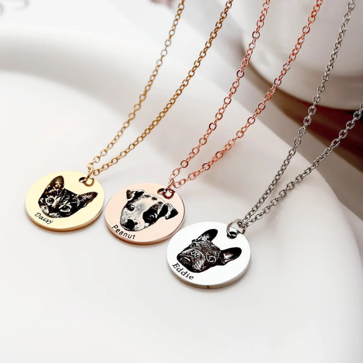 Engraved Pet Portrait Necklace | Personalized Pet Memorial Necklace