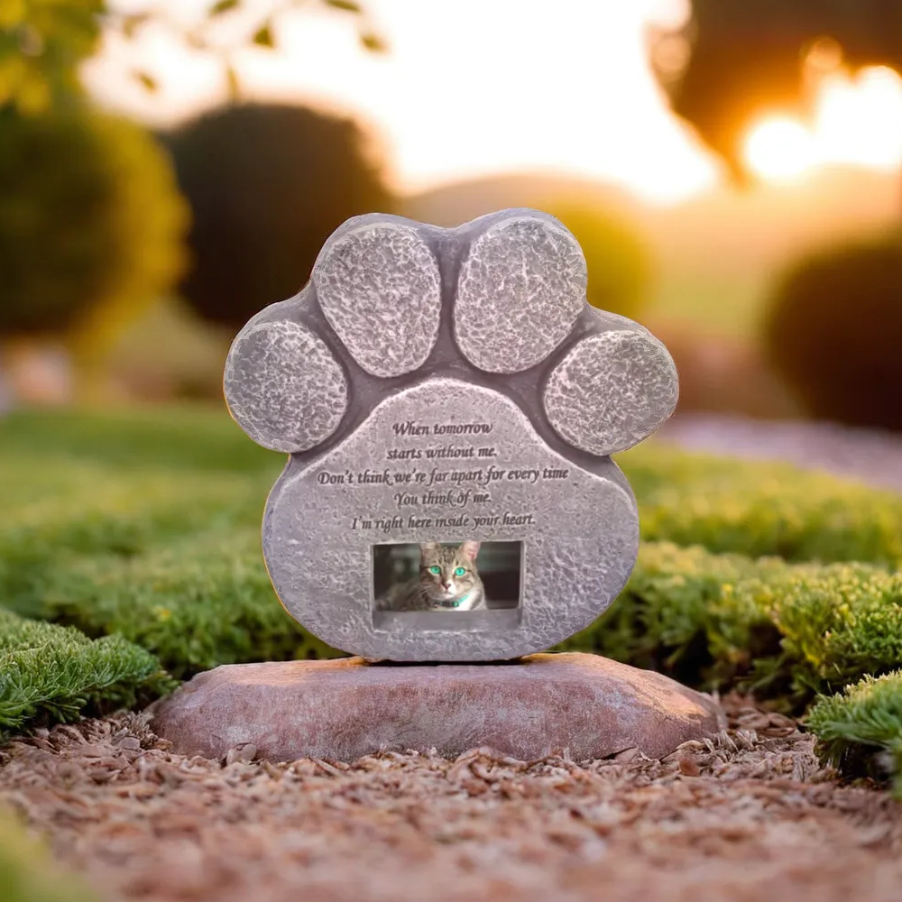 Pet Memorial Stone for Cats and Dogs – Paw Shaped Memorial Image Frame