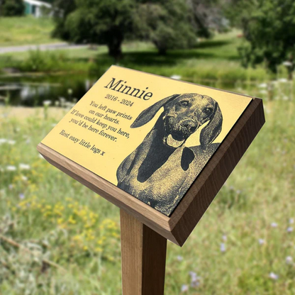 Oak Pet Memorial Stake w/ Custom Text & Image Plaque