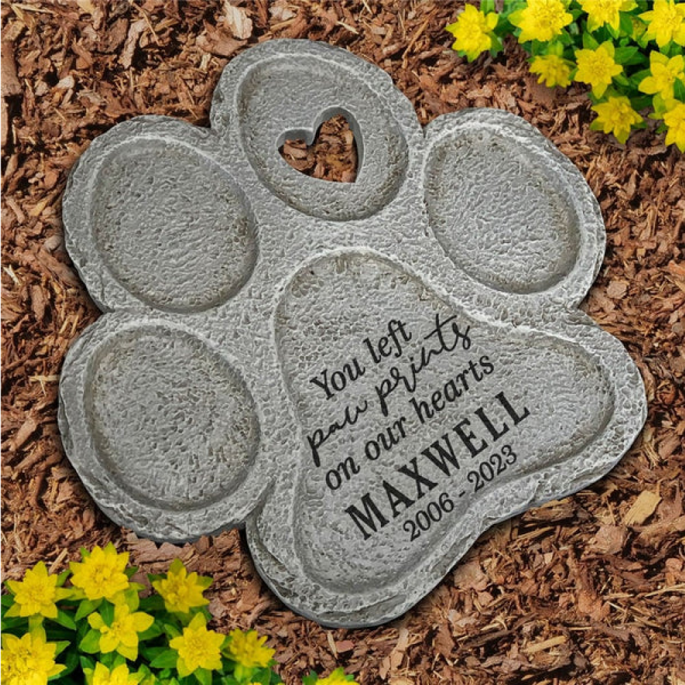 Paw-Shaped Custom Text Pet Burial Marker