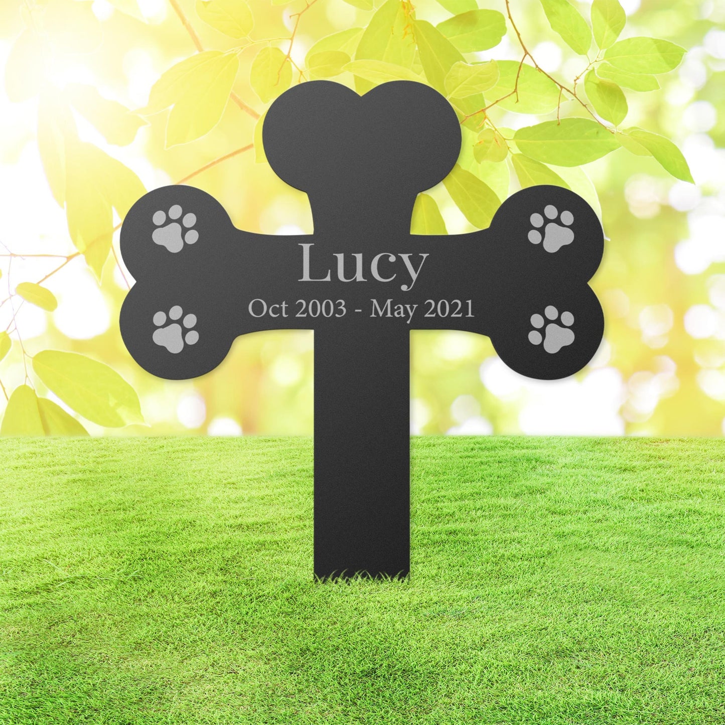 Personalized 4 Paw Prints Memorial Stake Marker