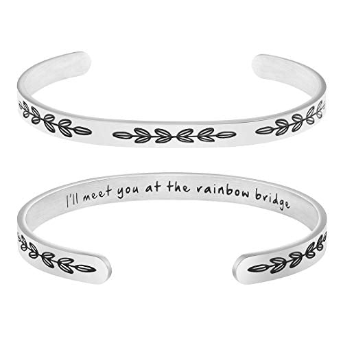 Memorial Bracelet in Memory of a Loss of a Pet